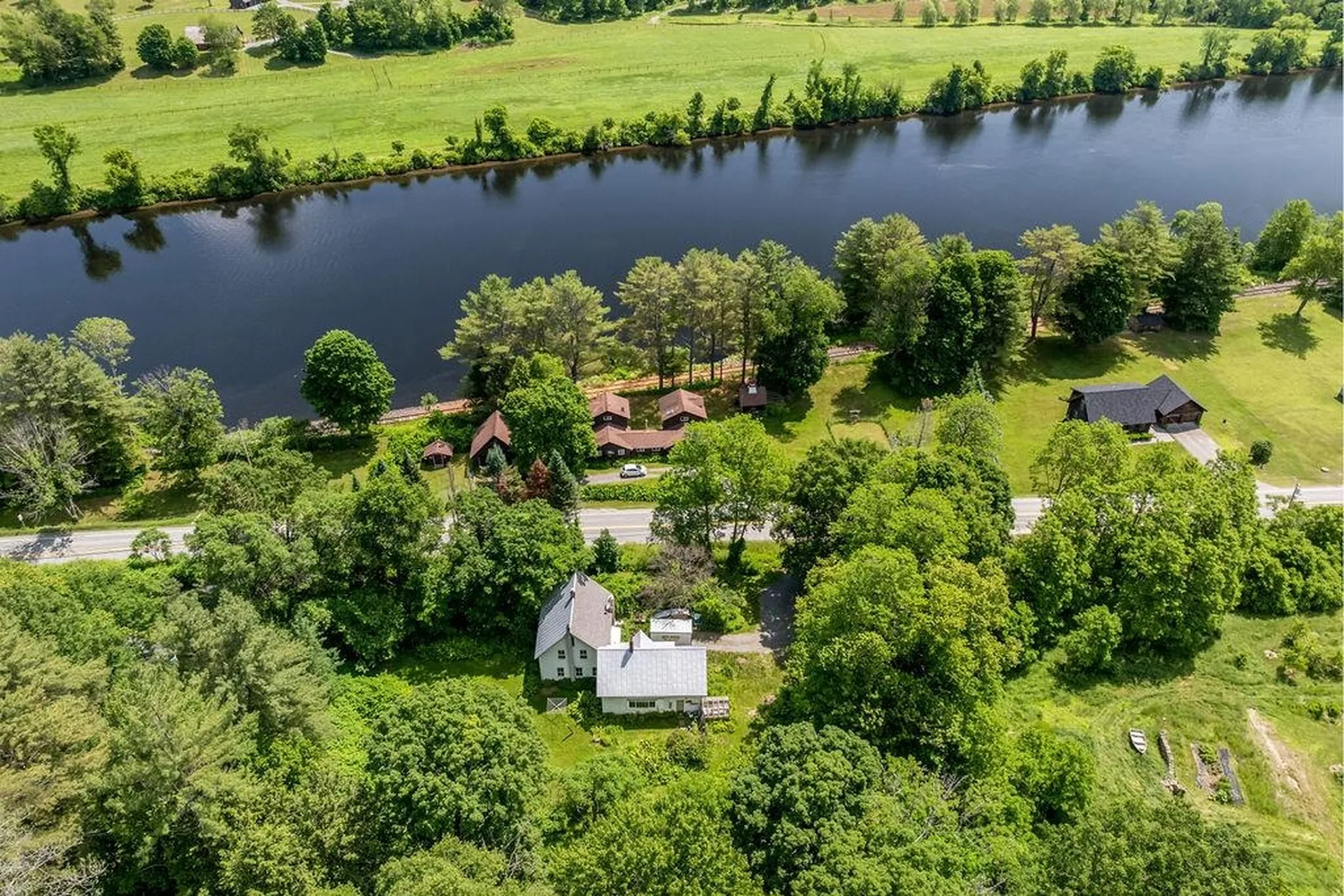 5717 Us Route 5 Thetford VT 05054