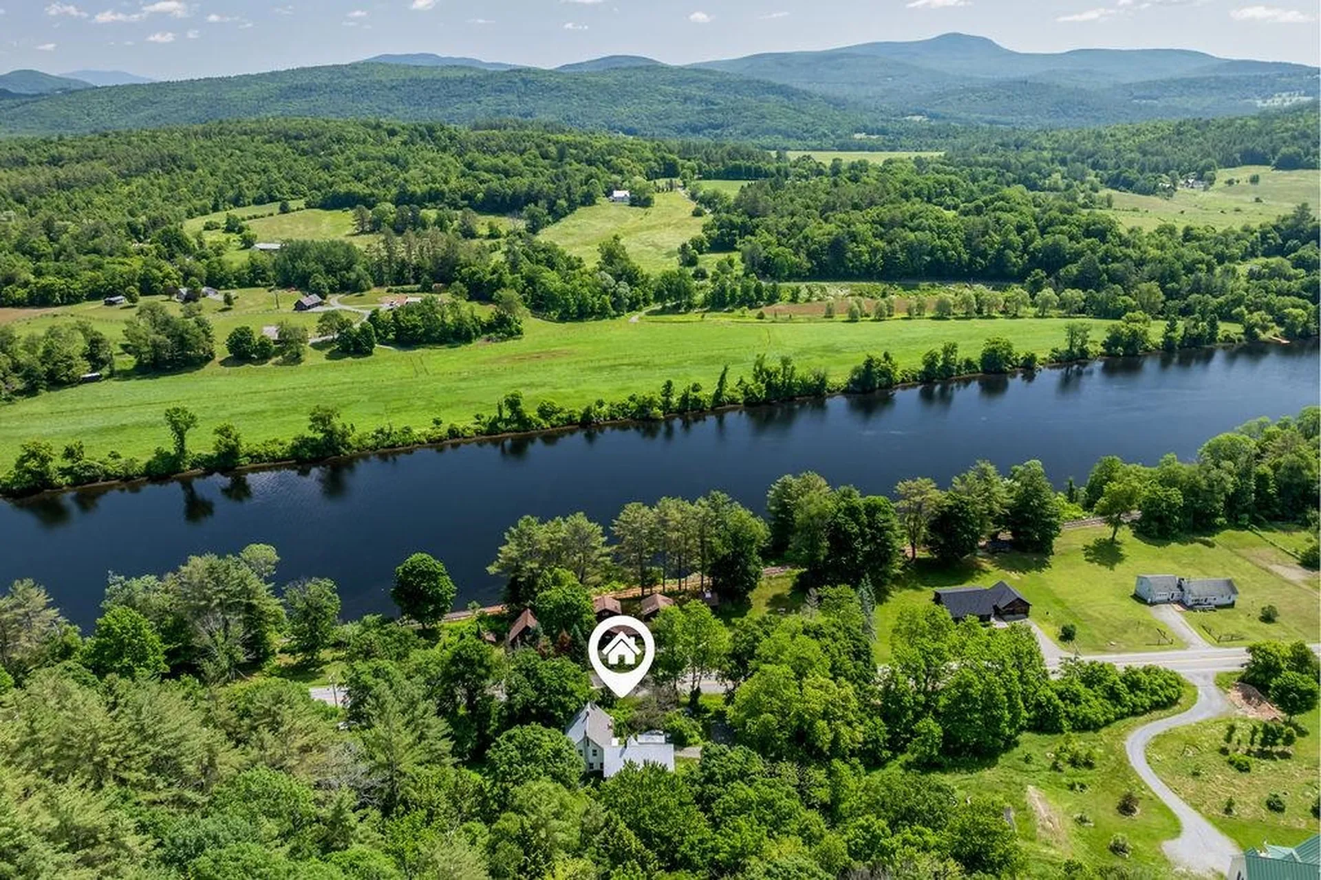 5717 Us Route 5 Thetford VT 05054