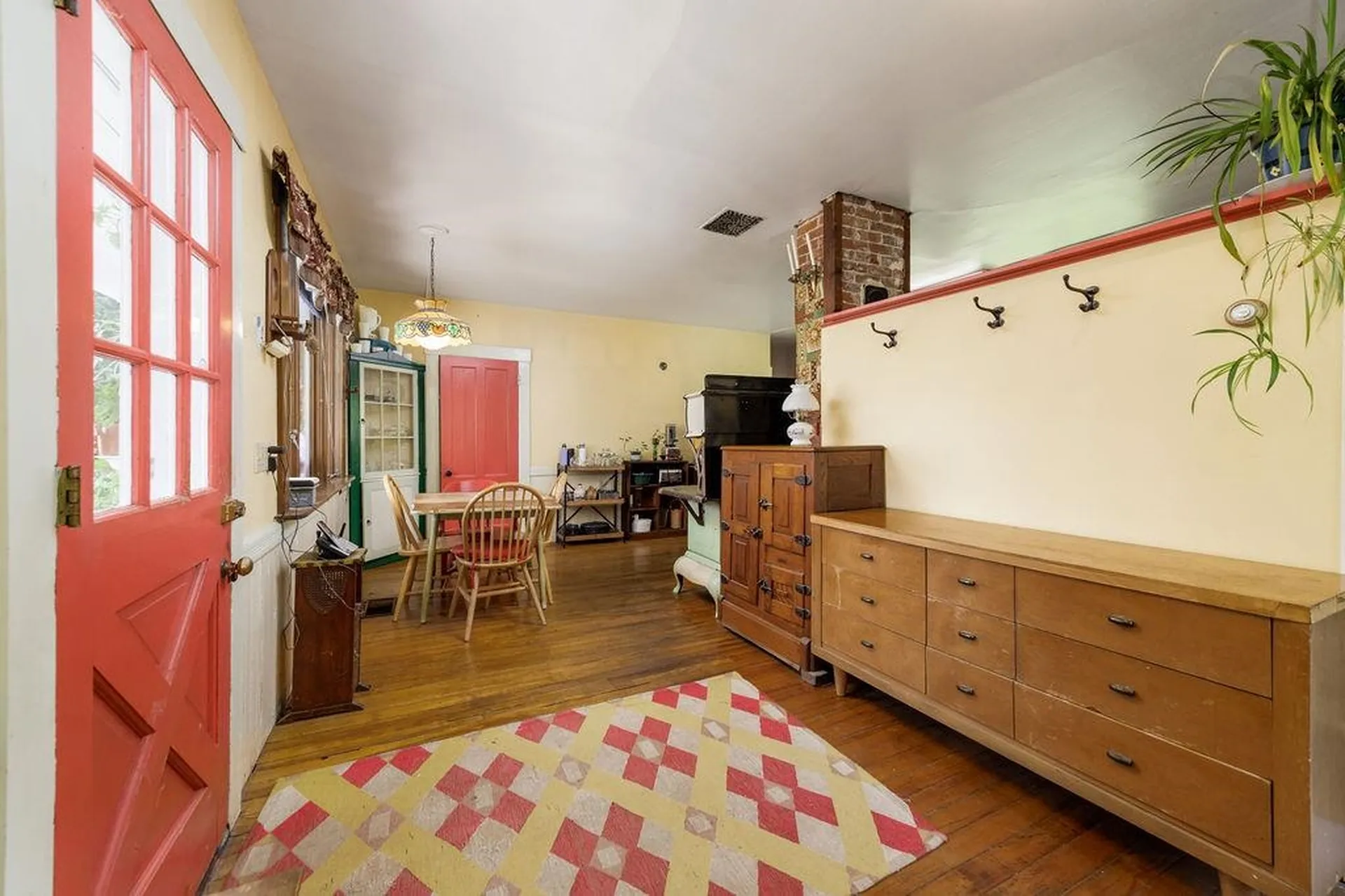 5717 Us Route 5 Thetford VT 05054