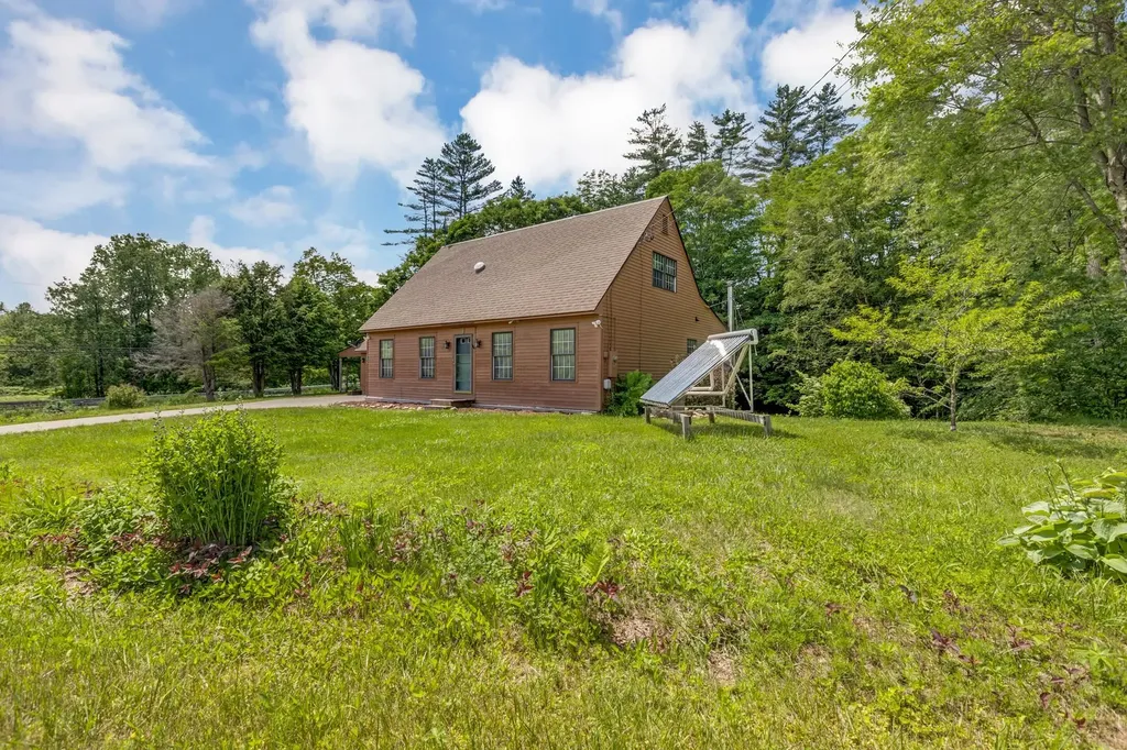 17 Bixby Road Ludlow VT 05149