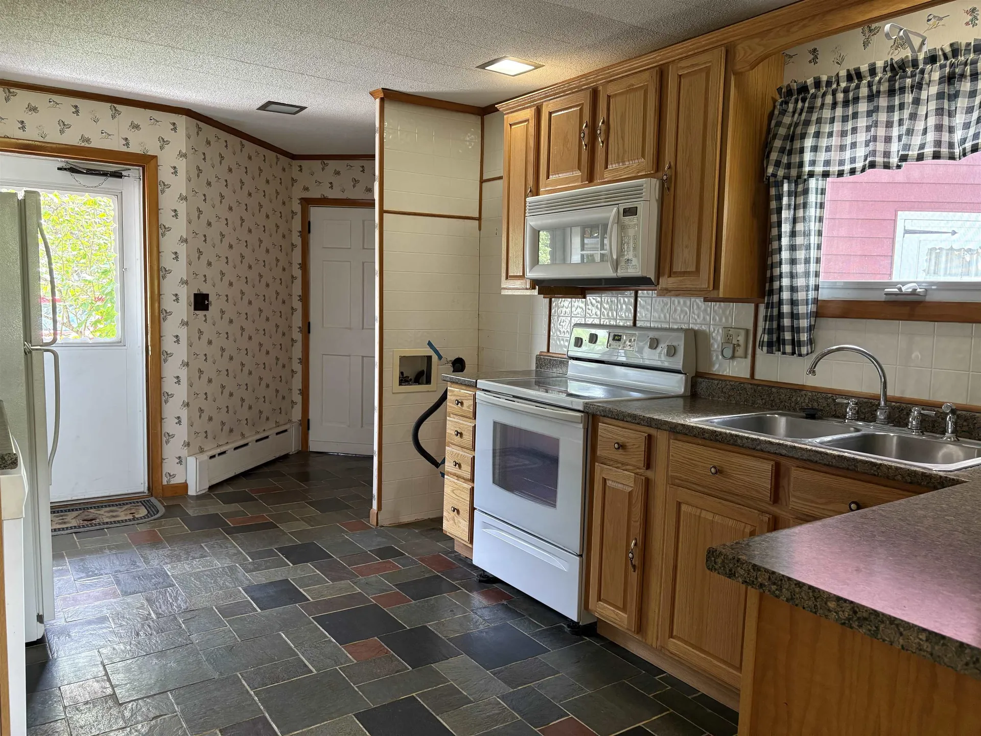 822 Center Street Lyndon VT 05851