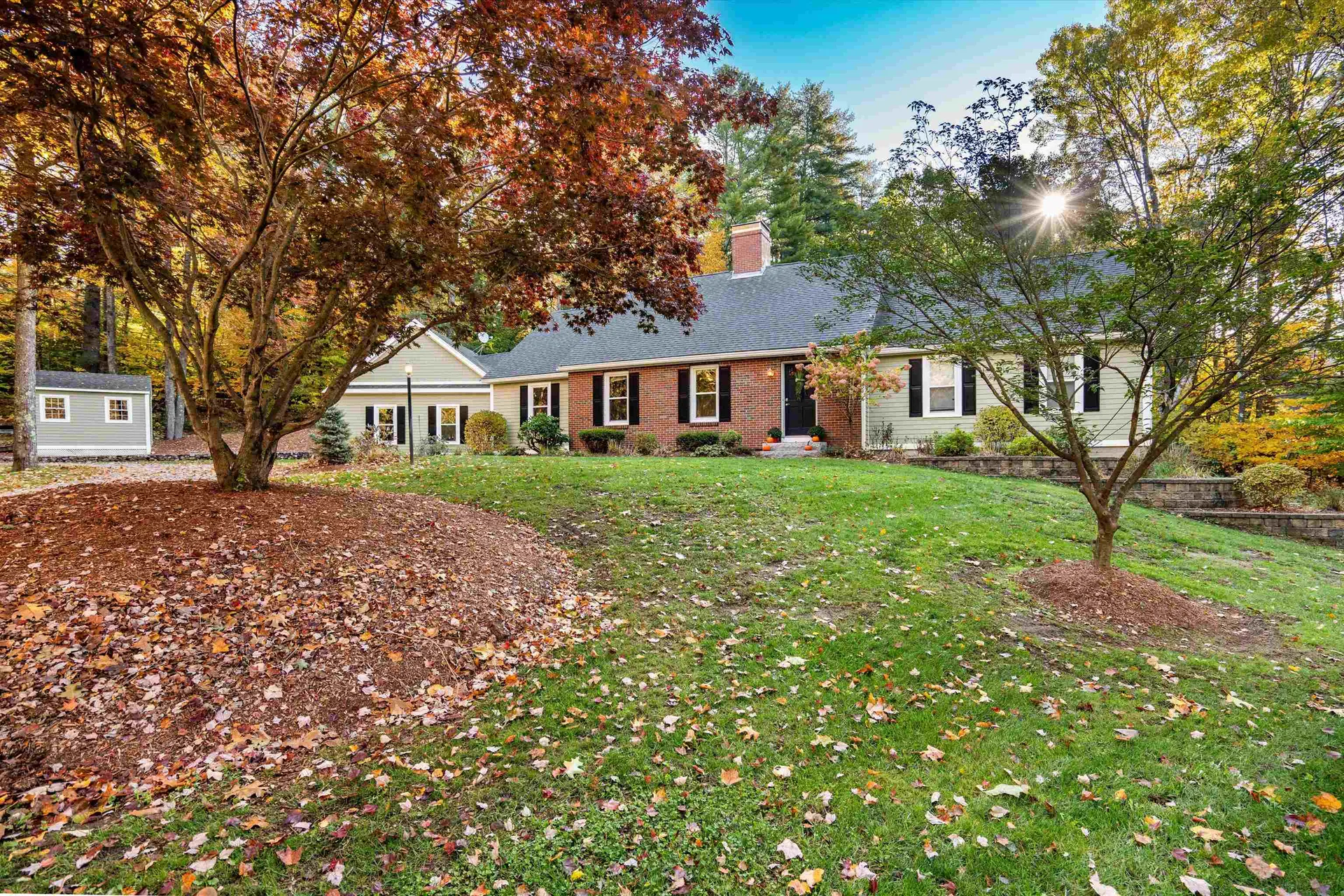 3 Chickadee Court Bedford NH 03110