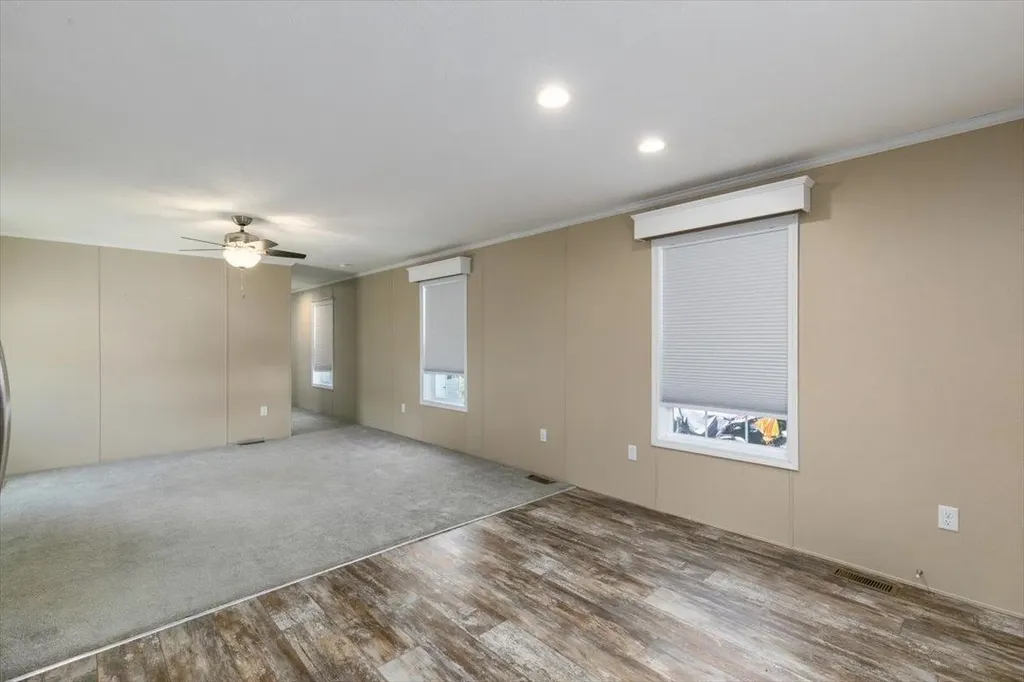 82 Caddy Drive Salem NH 03079
