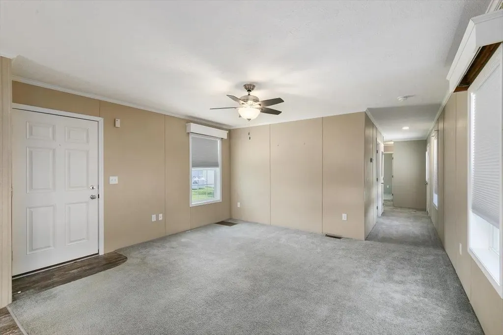 82 Caddy Drive Salem NH 03079