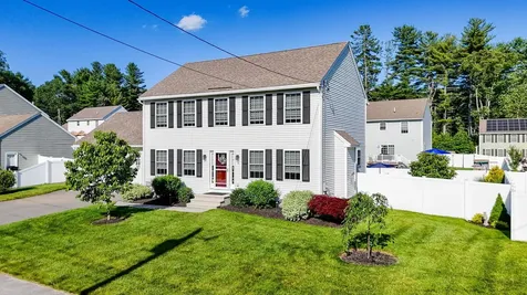 4 Chestnut Street Hudson NH 03051