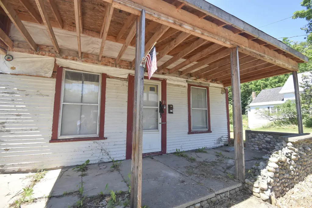 71 Maple Street Brandon VT 05733