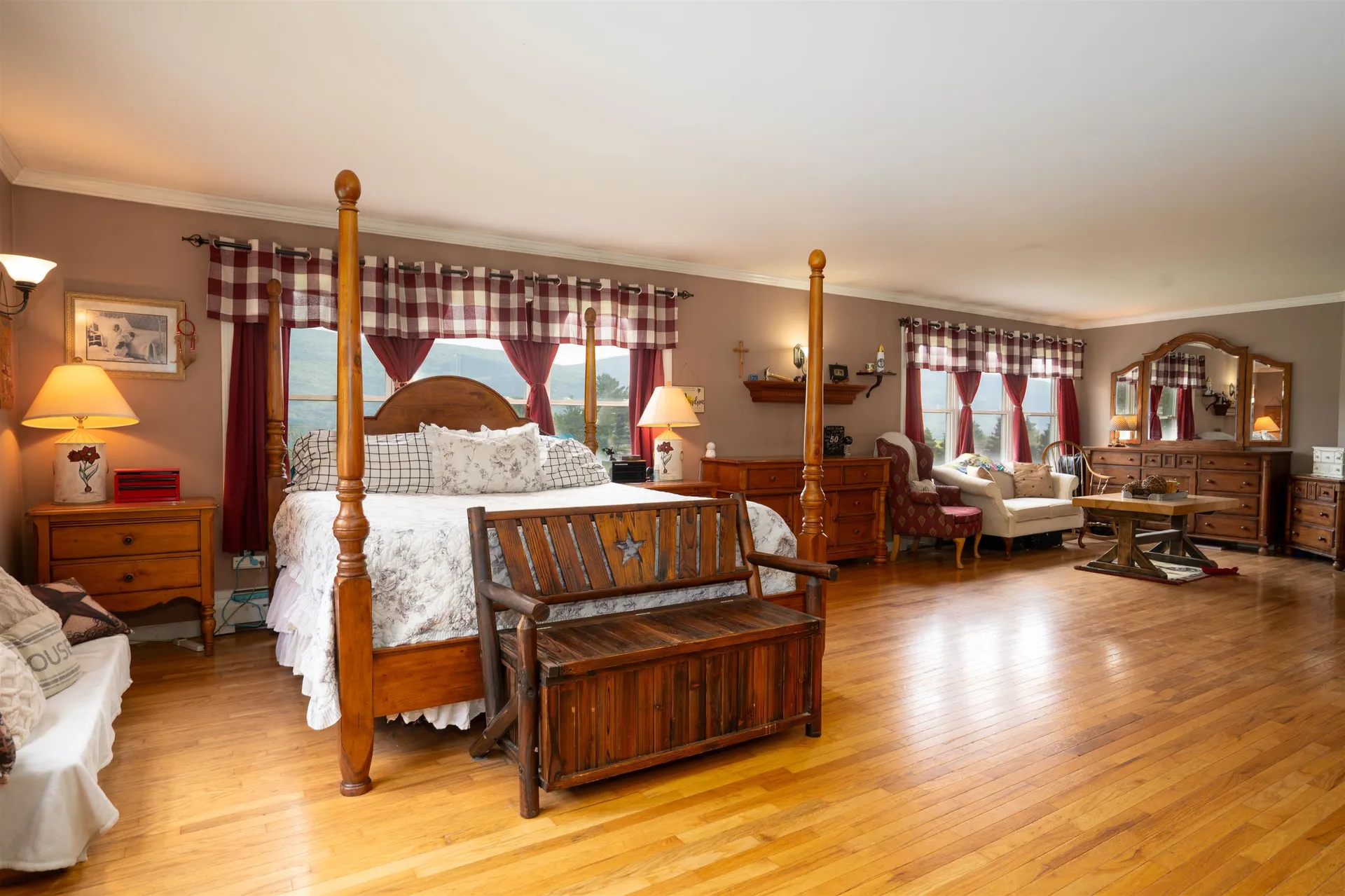 445 Canterbury Road Manchester VT 05255