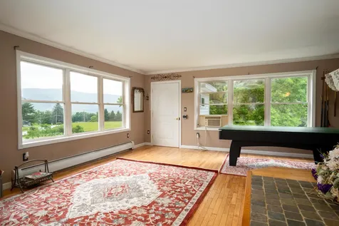 445 Canterbury Road Manchester VT 05255