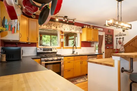 445 Canterbury Road Manchester VT 05255