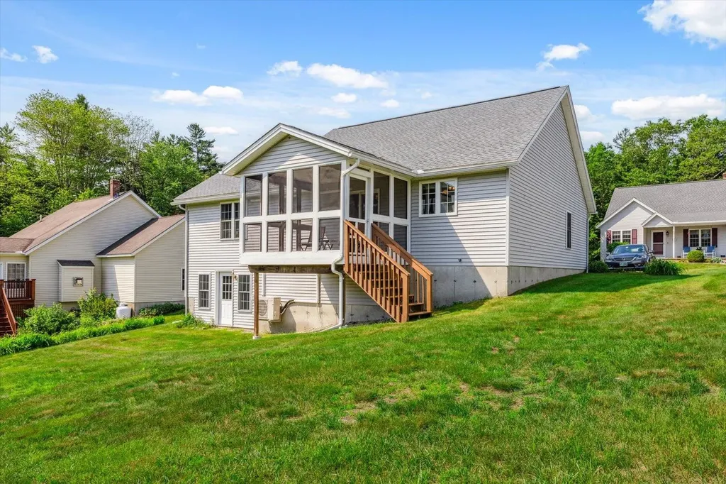 16 Colton Drive Jaffrey NH 03452