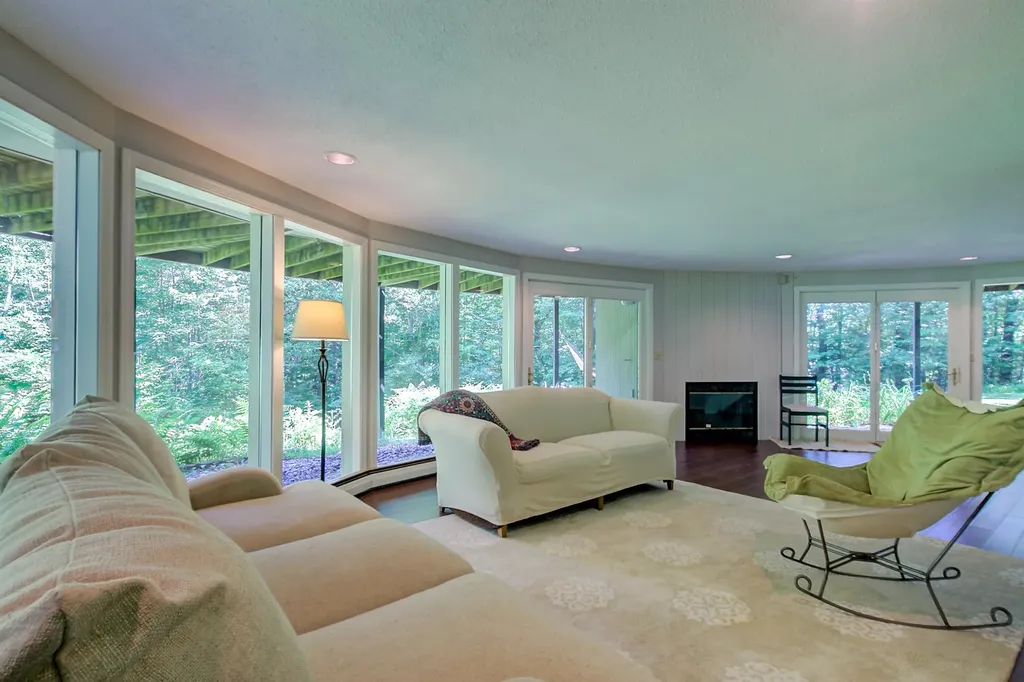 24 Amars Place Conway NH 03818