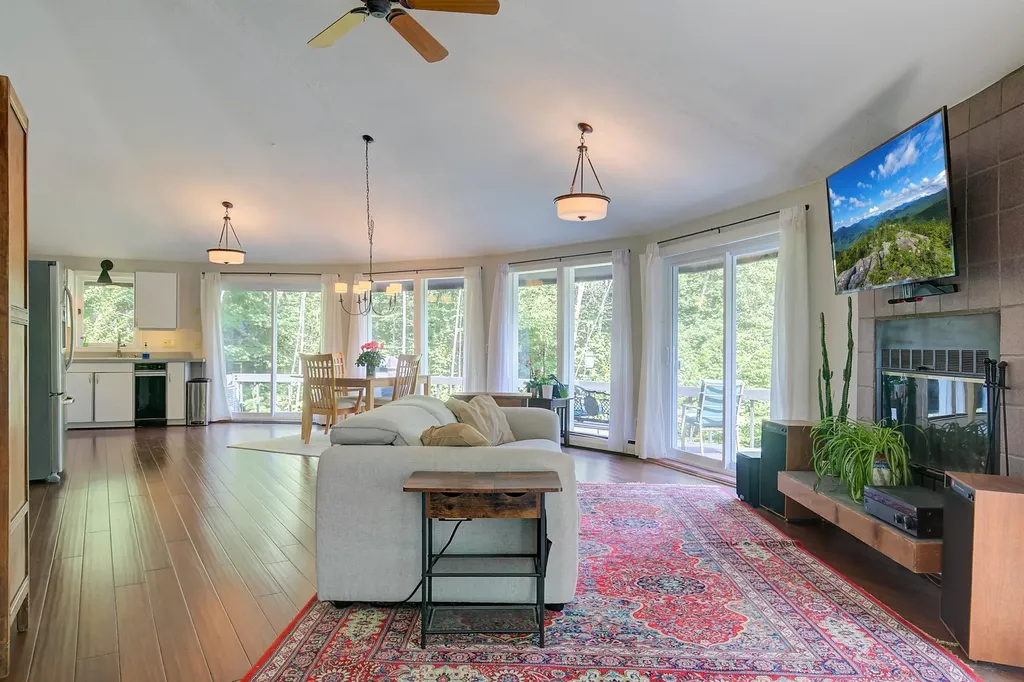 24 Amars Place Conway NH 03818