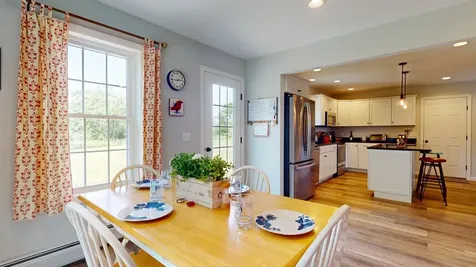 84 Dubuque Drive Grand Isle VT 05458