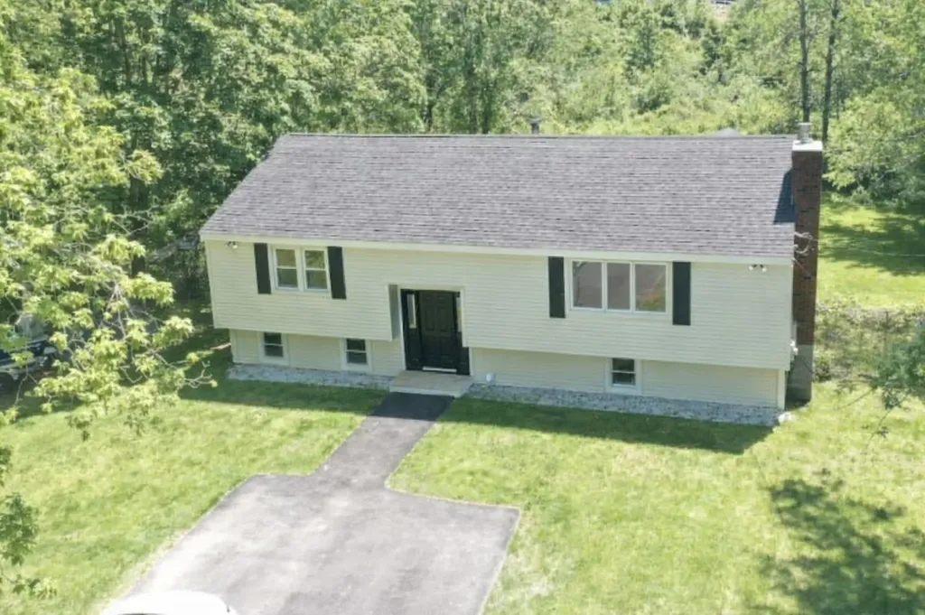 243 Second Crown Point Road Barrington NH 03825