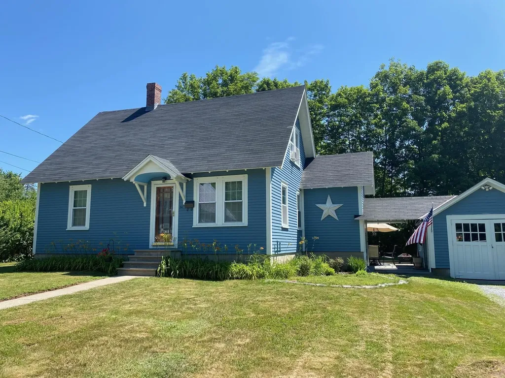 34 Dewey Street Springfield VT 05156