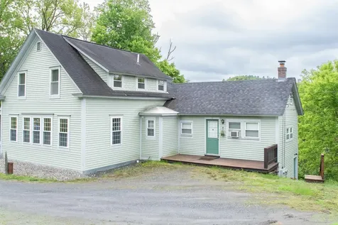 5863 Vt Route 14 Royalton VT 05068