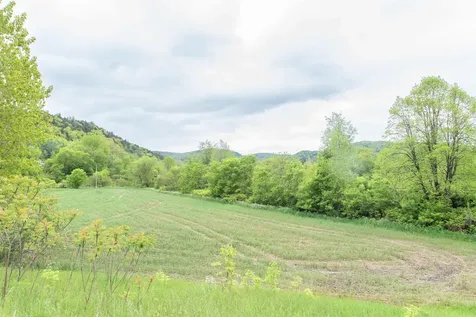 5863 Vt Route 14 Royalton VT 05068