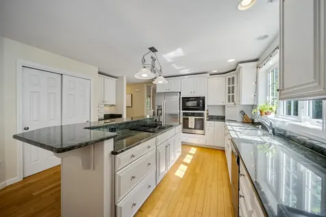 159 Peppermint Street Goffstown NH 03045
