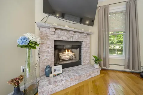 159 Peppermint Street Goffstown NH 03045