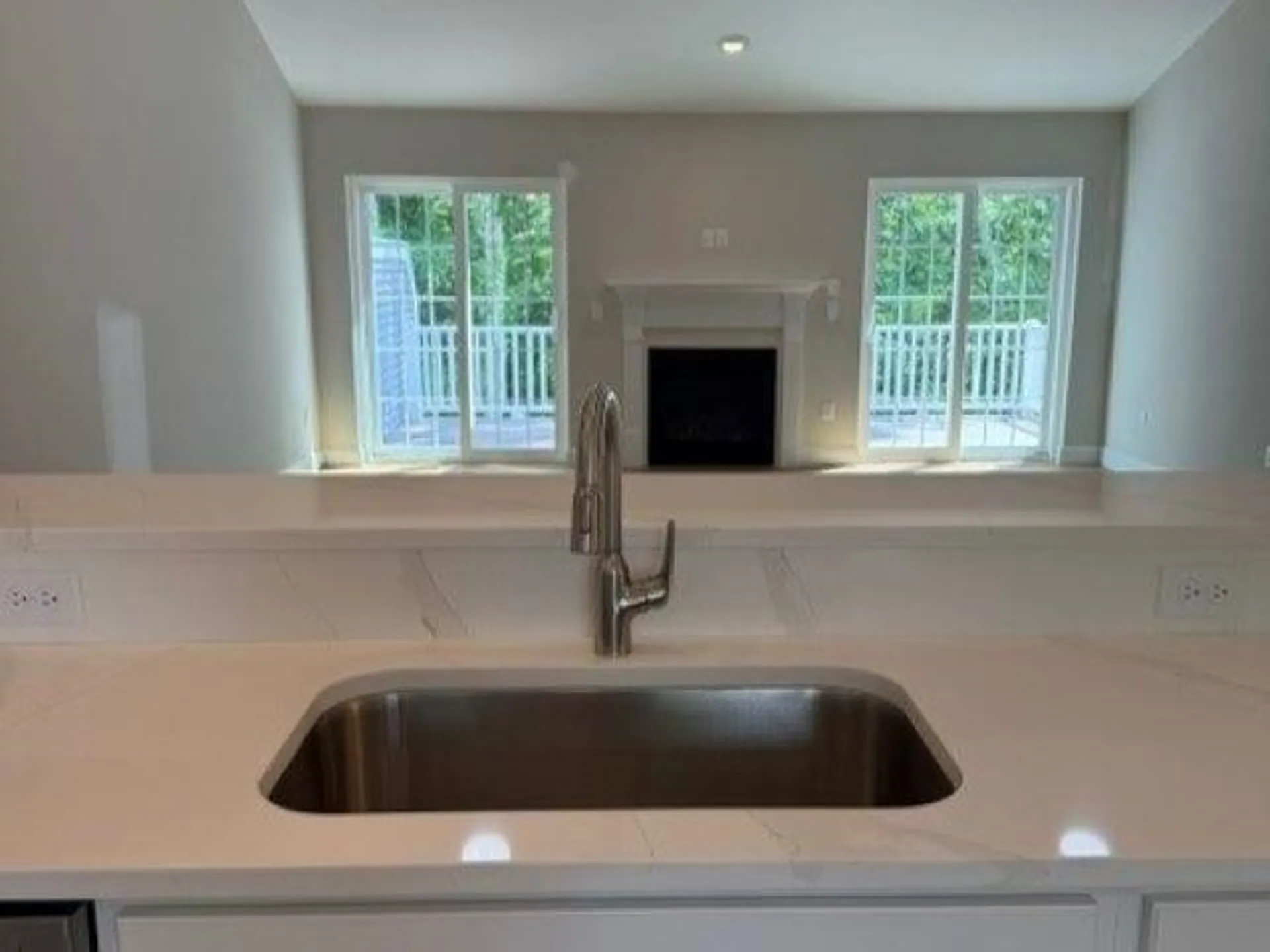 54B Sunset Ridge Epping NH 03042