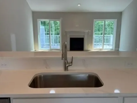 54B Sunset Ridge Epping NH 03042