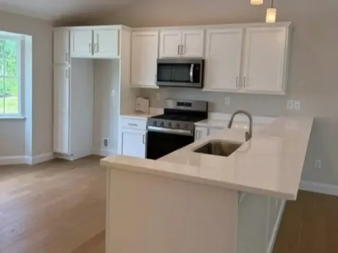 54B Sunset Ridge Epping NH 03042