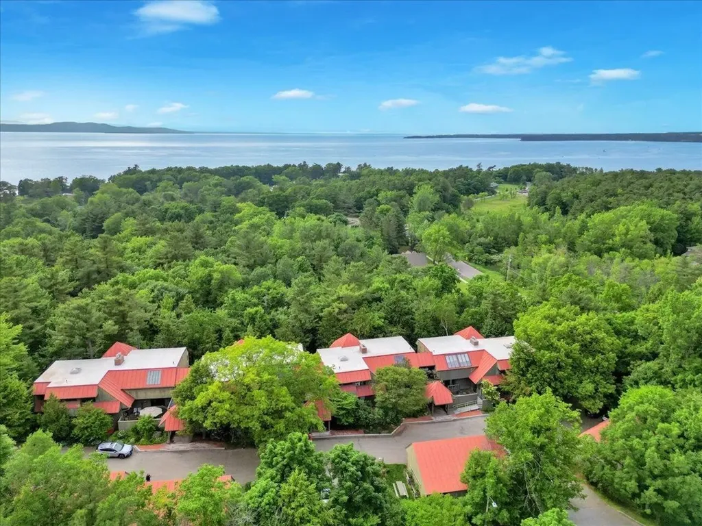 122 Redrock Drive Burlington VT 05401