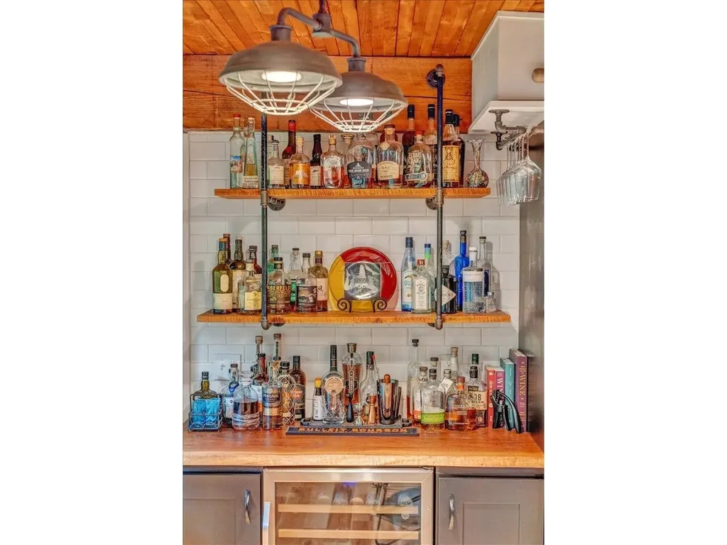 122 Redrock Drive Burlington VT 05401