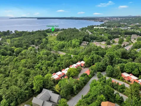 122 Redrock Drive Burlington VT 05401