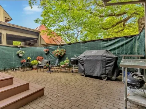 122 Redrock Drive Burlington VT 05401