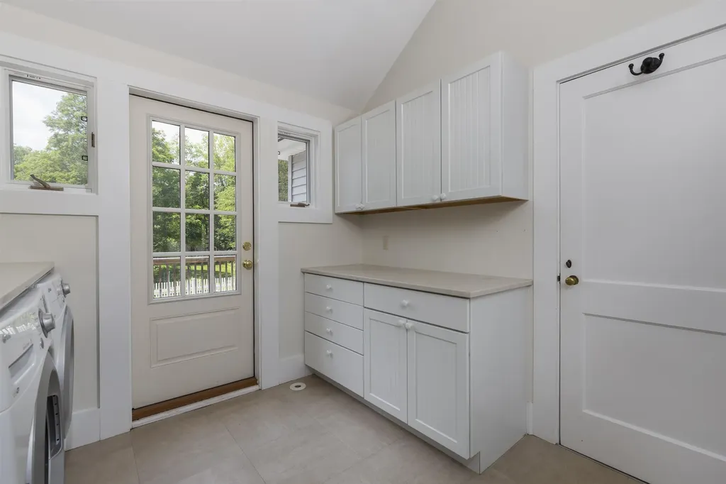 55 Crafts Avenue Lebanon NH 03784