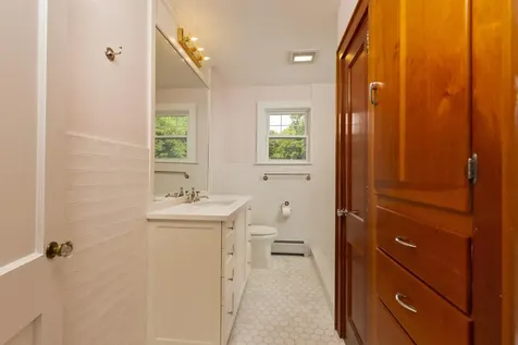 55 Crafts Avenue Lebanon NH 03784