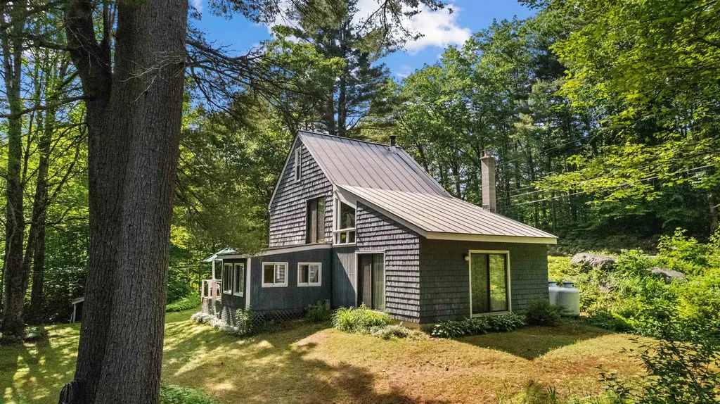 186 Center Road Salisbury NH 03268