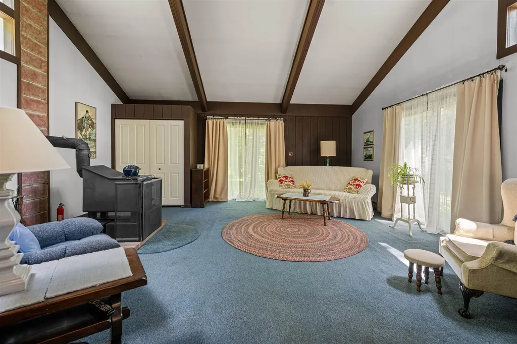 186 Center Road Salisbury NH 03268