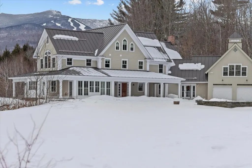 235 Lower Sanborn Road Stowe VT 05672