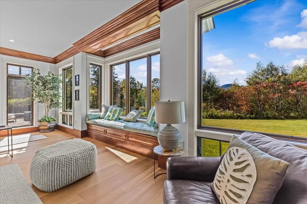 235 Lower Sanborn Road Stowe VT 05672