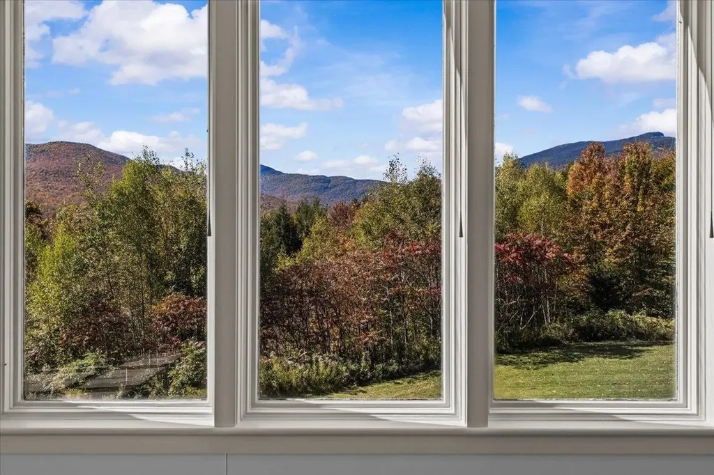 235 Lower Sanborn Road Stowe VT 05672