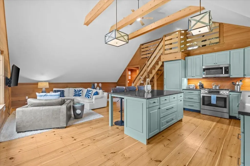 235 Lower Sanborn Road Stowe VT 05672