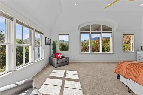 235 Lower Sanborn Road Stowe VT 05672