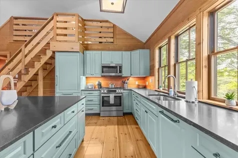 235 Lower Sanborn Road Stowe VT 05672