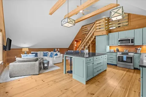 235 Lower Sanborn Road Stowe VT 05672