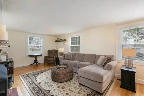 168 Main Street Plaistow NH 03865