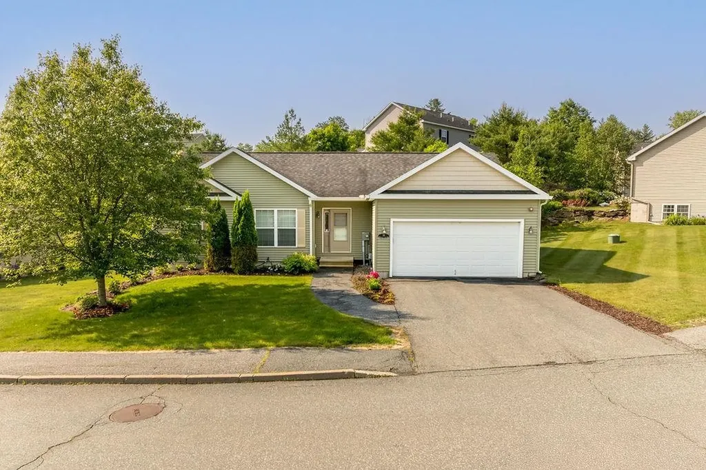 53 Mountain View Drive Lebanon NH 03766