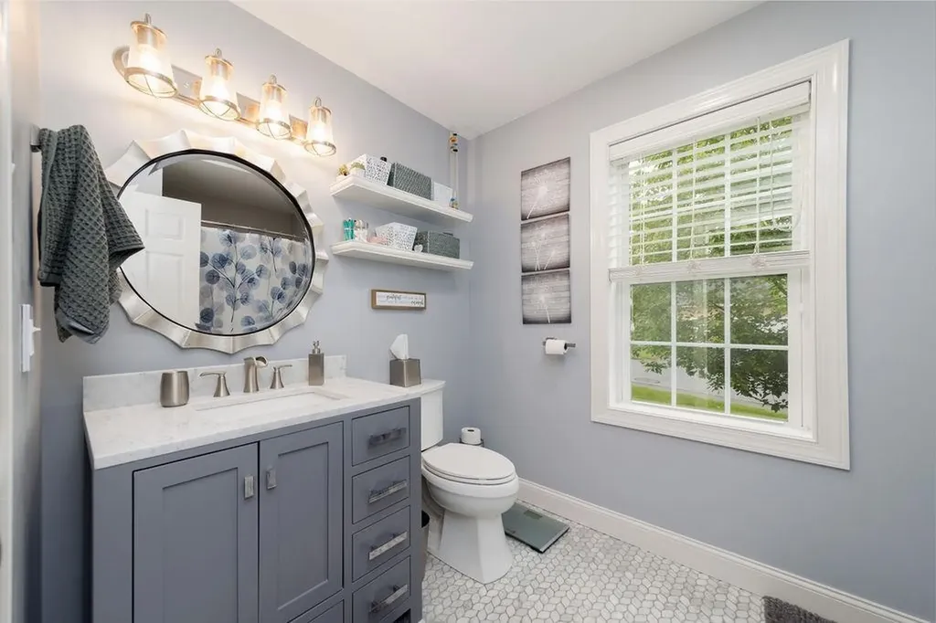 53 Mountain View Drive Lebanon NH 03766