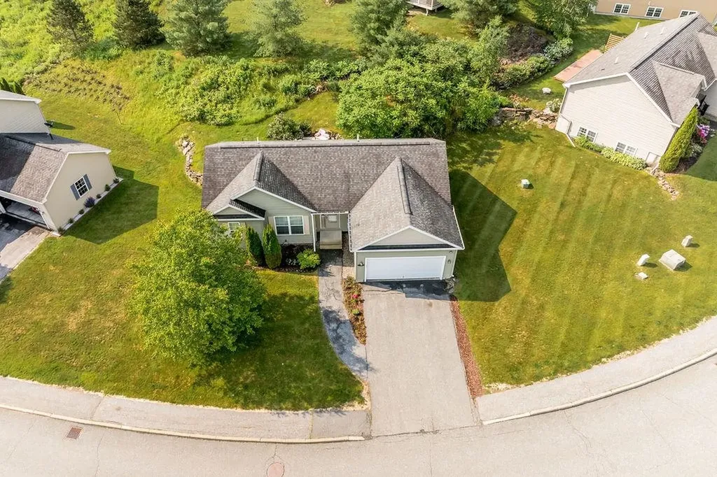 53 Mountain View Drive Lebanon NH 03766