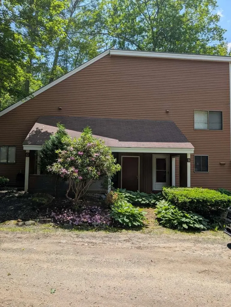 12 Streamside Road Campton NH 03223