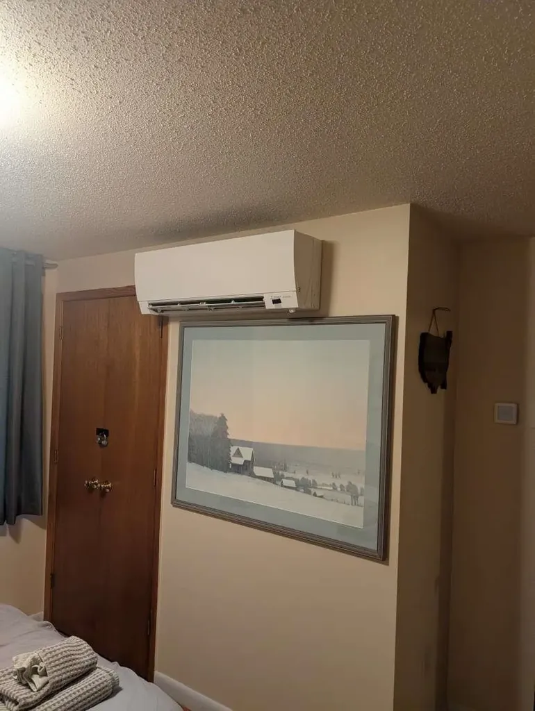 12 Streamside Road Campton NH 03223