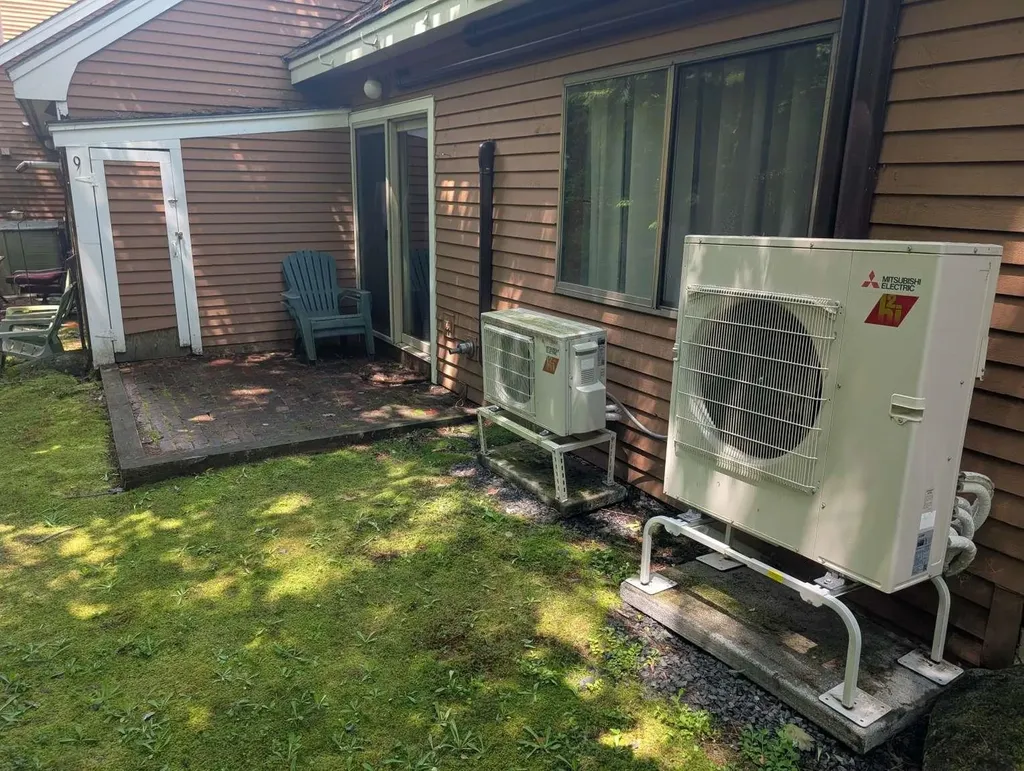 12 Streamside Road Campton NH 03223