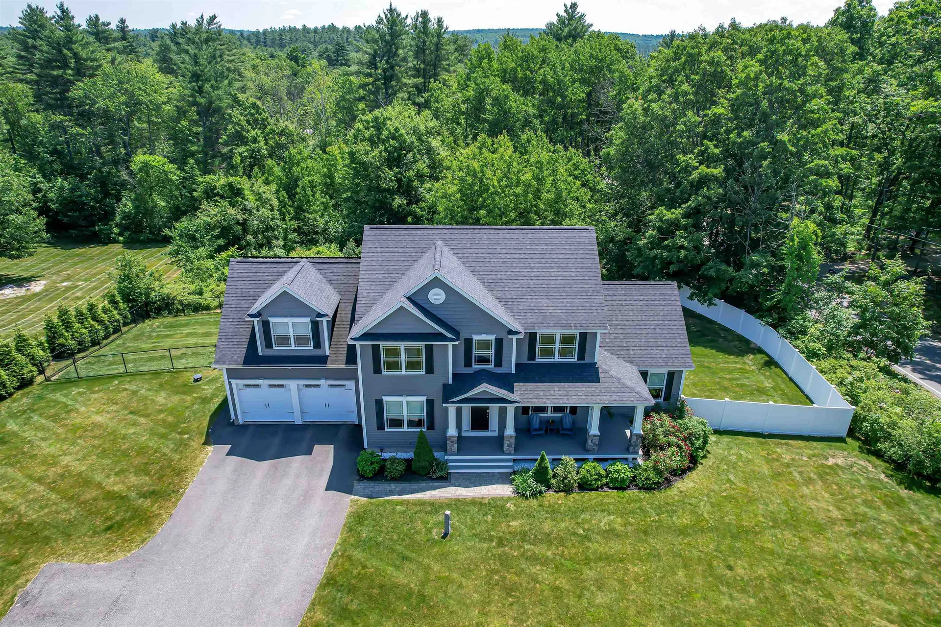 6 Anderson Way Auburn NH 03032