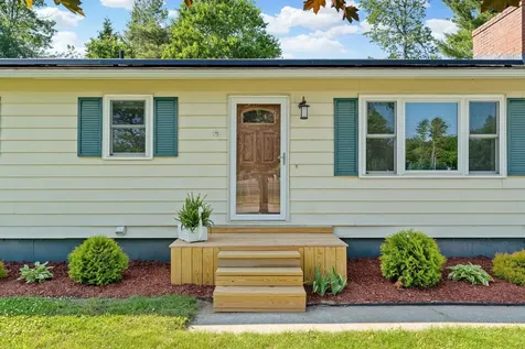 41 Foster Road Essex VT 05452